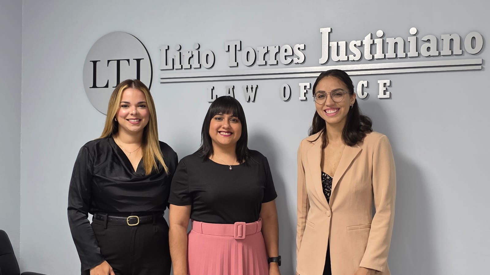 Equipo de Quiebras Lirio Torres Justiniano